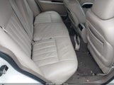 Lincoln Town Car Executive 1LNHM81W83Y648227 снимка