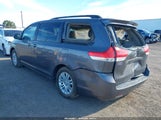 Toyota Sienna Xle V6 8 Passenger 5TDYK3DCXDS299017 photo