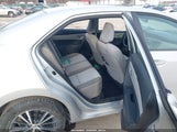 Toyota Corolla Le 2T1BURHE4HC837515 снимка