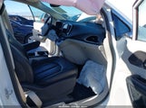 Chrysler Pacifica Touring L 2C4RC1BG7RR110173 снимка