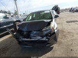 Toyota Prius Two Eco JTDKARFUXH3037720 снимка
