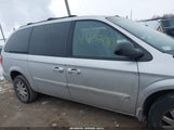 Chrysler Town & Country Touring 2A4GP54L17R160474 fotografie