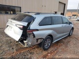 Toyota Sienna Xle 5TDYRKEC4SS227585 photo