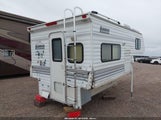 Lance Lancelite 835 Truck Camper 159679 снимка
