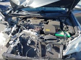 Toyota Camry Le 4T1BF1FK1CU563072 снимка