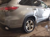 Toyota Highlander Hybrid Limited 5TDDCRFHXFS008395 снимка