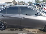 Toyota Camry Le 4T1BF1FK5HU786416 снимка