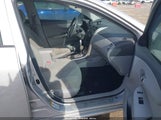 Toyota Corolla Le 1NXBU4EE3AZ247401 снимка