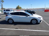 Subaru Impreza Base 5-Door JF1GUABC6R8370812 снимка