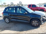 Volkswagen Tiguan S WVGAV7AX5FW607894 photo