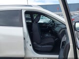 Nissan Rogue Sv 5N1AT2MV4JC713301 снимка