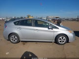 Toyota Prius Three JTDKN3DU8C1516324 снимка