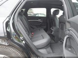 Audi E-Tron Premium Plus Quattro WA1LAAGE8NB008693 снимка