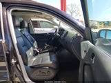 Volkswagen Tiguan 2.0T Sport WVGUV7AX8HW504579 photo