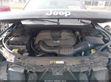 Jeep Grand Cherokee Overland 1C4RJFCG8FC717608 fotografie