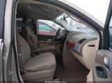 Chrysler Town & Country Touring 2A8HR54P88R767134 photo