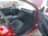 Tesla Model Y 7SAYGDED5TA475599 fotografie