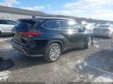 Toyota Highlander Platinum 5TDKDRBH2PS526223 снимка