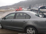 Volkswagen Jetta 1.4T S 3VW2B7AJXJM260887 photo