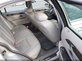 Lincoln Town Car Signature 1LNFM82W3WY673210 photo
