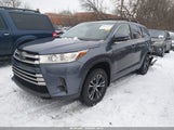 Toyota Highlander Le/Le Plus 5TDZZRFH5JS238813 снимка