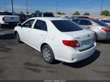 Toyota Corolla Le JTDBL40EX99022714 снимка