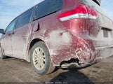 Toyota Sienna Xle V6 8 Passenger 5TDYK3DC5DS370365 снимка