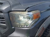 Toyota Tundra Sr5 5.7L V8 5TFEY5F12EX171780 снимка