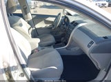 Toyota Corolla Le 2T1BU40E09C067703 снимка