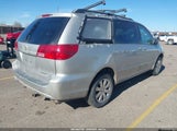 Toyota Sienna Le 5TDBA23C75S048381 снимка