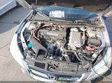 Honda Accord Hybrid Touring 1HGCR6F7XFA000294 fotografie