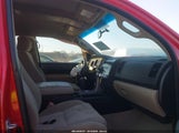 Toyota Tundra Grade 5.7L V8 5TFUW5F18AX102801 photo