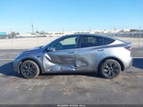 Tesla Model Y Long Range Dual Motor All-Wheel Drive 7SAYGDEE4RA306224 fotografie