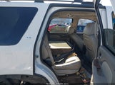 Chevrolet Tahoe Lt 1GNFK13097J195601 снимка