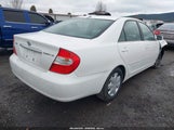 Toyota Camry Le JTDBE32KX30141365 снимка