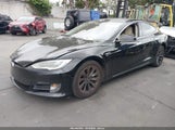 Tesla Model S 100D/75D/P100D 5YJSA1E21JF256852 fotografie