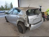 Toyota Prius C Two JTDKDTB30E1063154 снимка