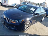 Volkswagen Passat 2.0T Wolfsburg Edition 1VWLA7A3XKC002641 photo