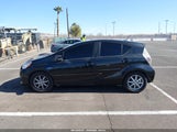 Toyota Prius C Three JTDKDTB37C1018368 снимка