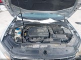 Volkswagen Passat 1.8T R-Line 1VWAT7A30GC061108 photo