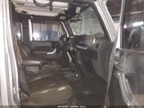 Jeep Wrangler Unlimited 70Th Anniversary 1J4HA7H11BL600379 fotografie