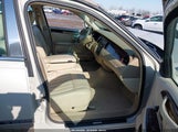 Lincoln Town Car Signature 1LNHM81V86Y616048 снимка