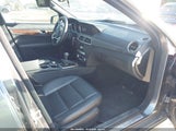 Mercedes-Benz C 250 Sport WDDGF4HB4DR264632 fotografie