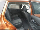 Nissan Rogue Sv JN8AT2MV9KW401225 fotografie
