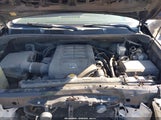 Toyota Tundra Grade 5.7L V8 5TFUY5F10CX243603 fotografie