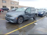 Volkswagen Tiguan 2.0T S 3VV1B7AX3NM028268 photo