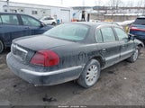 Lincoln Continental 1LNHM97V22Y677113 fotografie