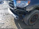 Toyota Tundra Grade 5.7L V8 5TFUW5F17BX170556 снимка
