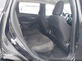 Jeep Cherokee Latitude 1C4PJMCSXFW538663 снимка