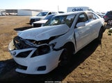 Toyota Camry Le 4T4BF3EK1AR056544 снимка